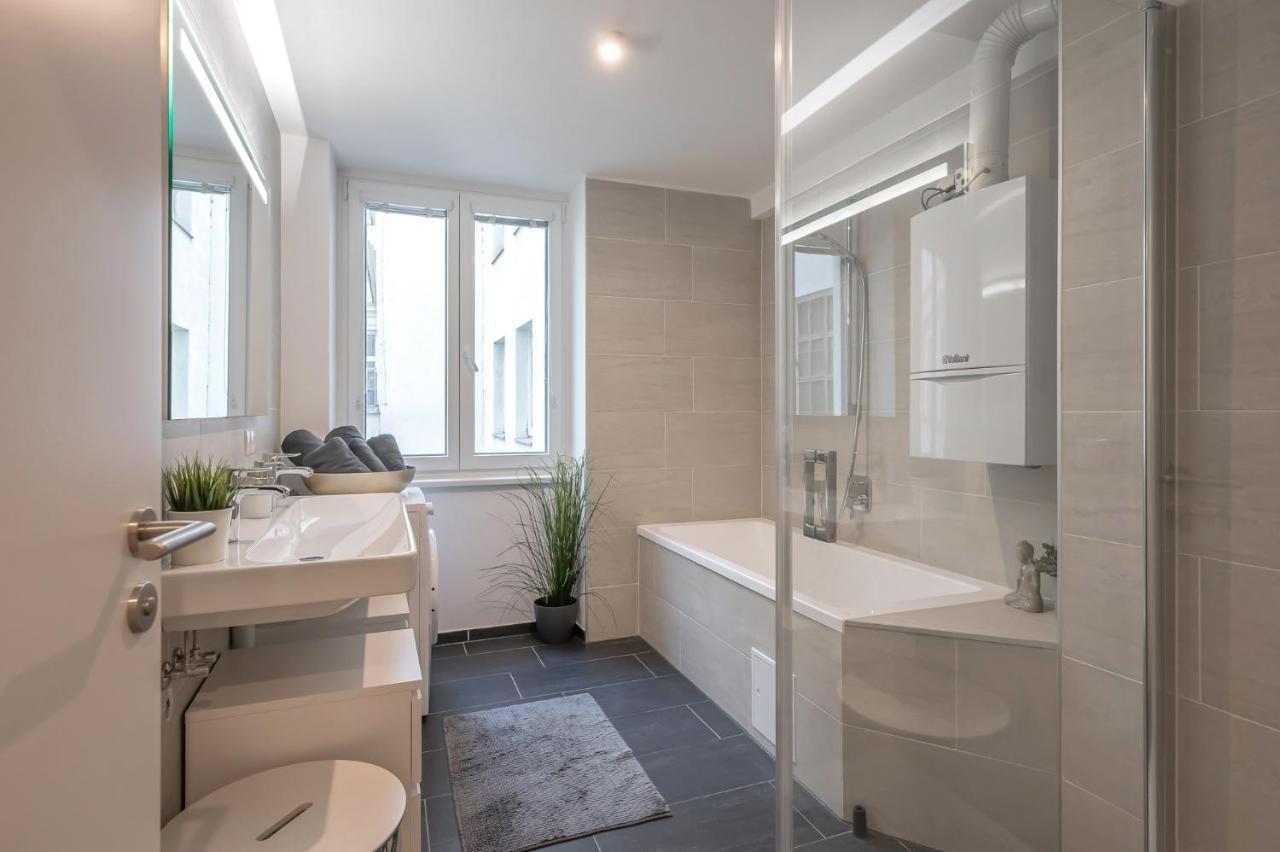 Modern City Center Apartment Vienna Exterior photo