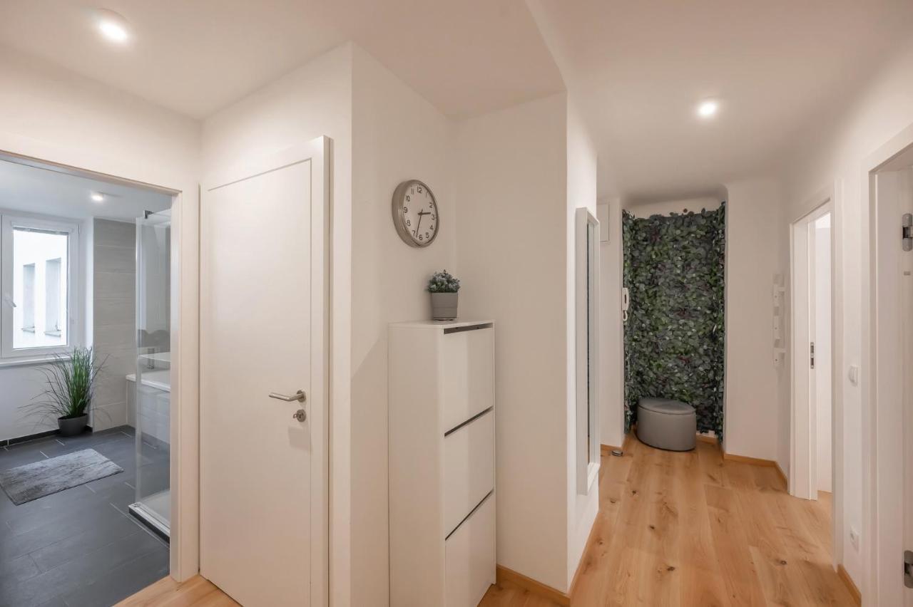 Modern City Center Apartment Vienna Exterior photo